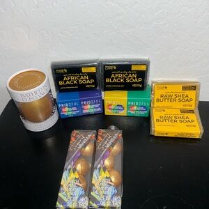 Golden Bath Bomb and Soap Set